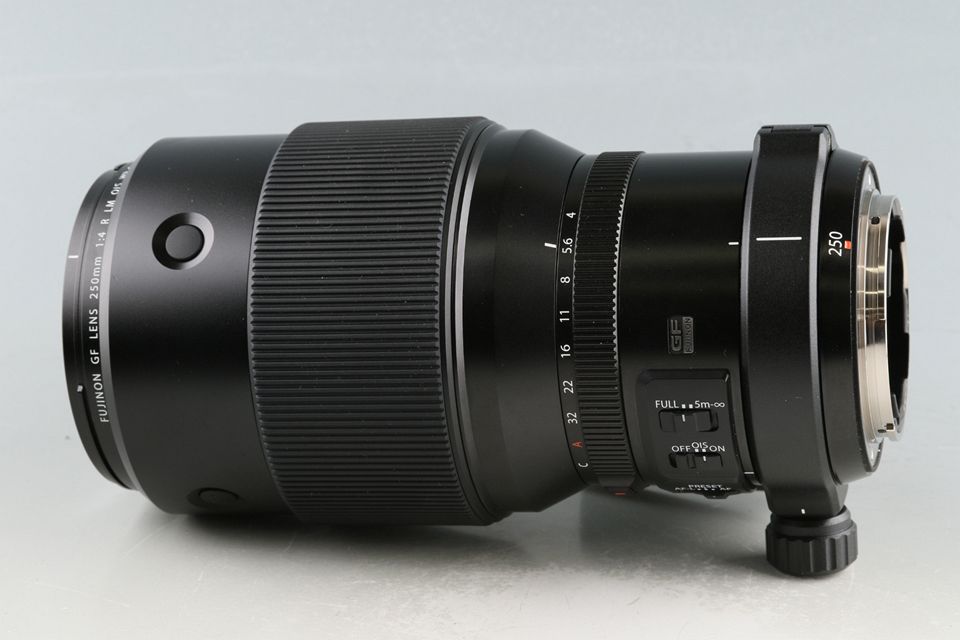 Lens