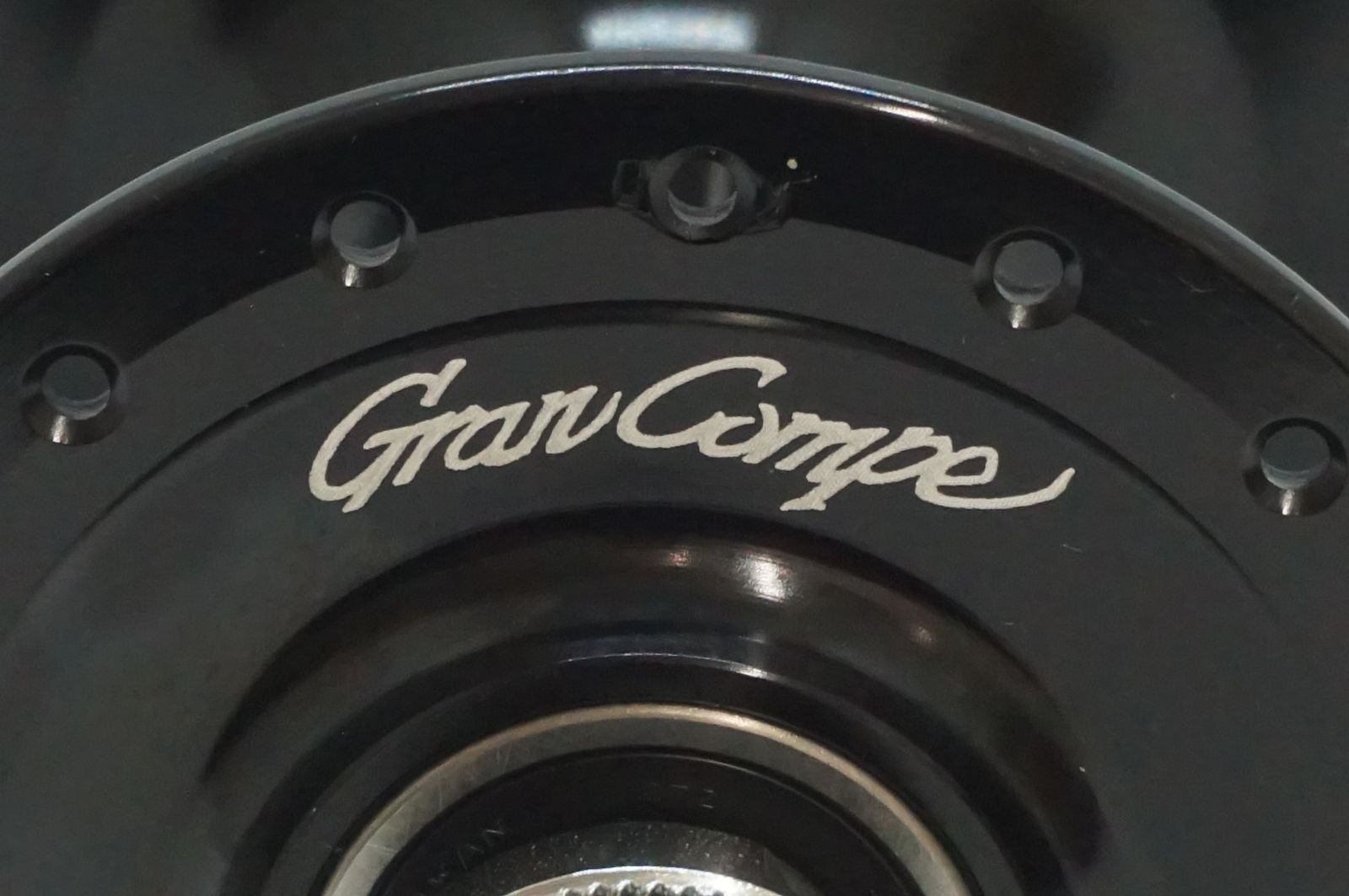 NJS YOSHIGAI GRAN COMPE PRO 36H ハブ 競輪 グランコンペ ハブ 前輪