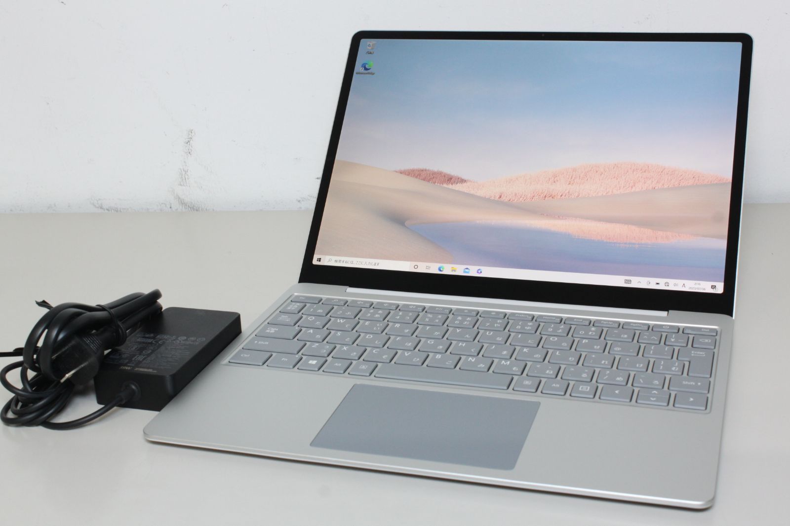 Surface Laptop Go（第1世代）intel Core i5/64GB/メモリ4GB ⑥ - メルカリ