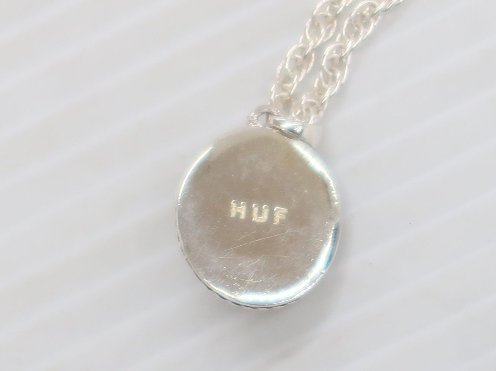 オーバル ストーン