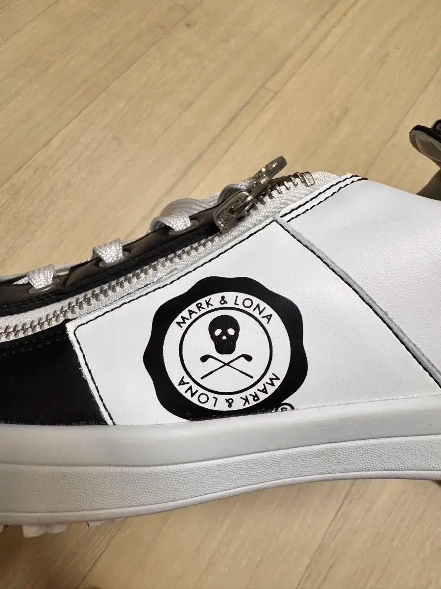 MARK&LONAgravisゴルフシューズハイカットマーク&ロナグラビスコラボ