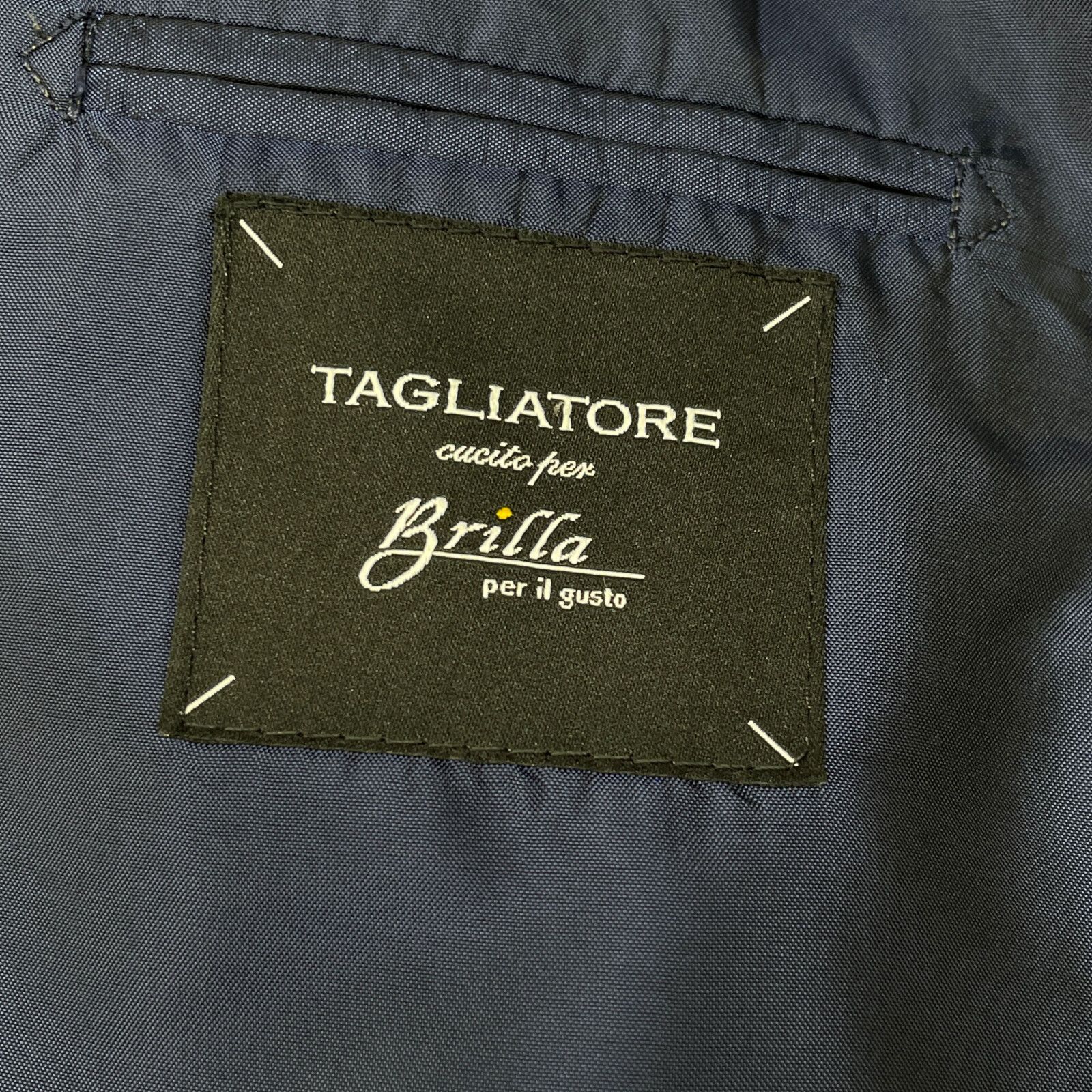 ×Brilla per