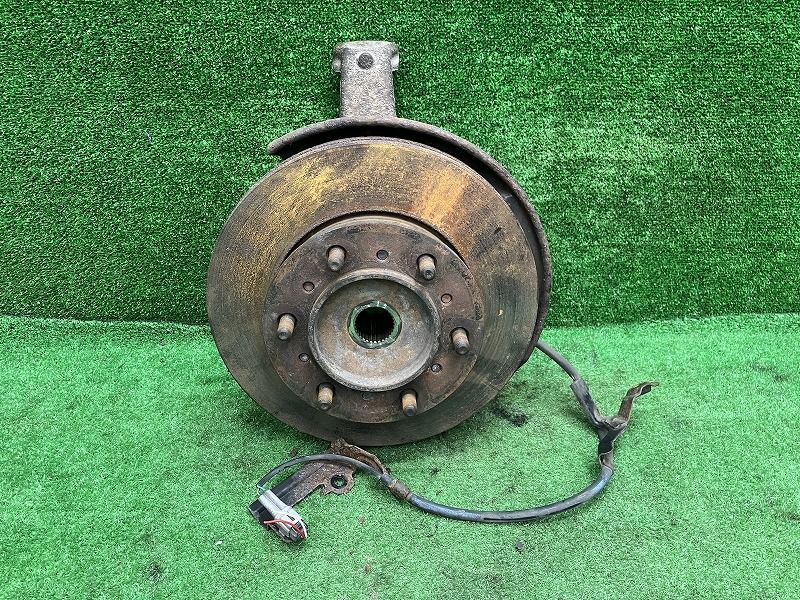 レジアスエース KDH205V 右フロントナックルハブ DX 4WD 6人 43211-26150 6S3