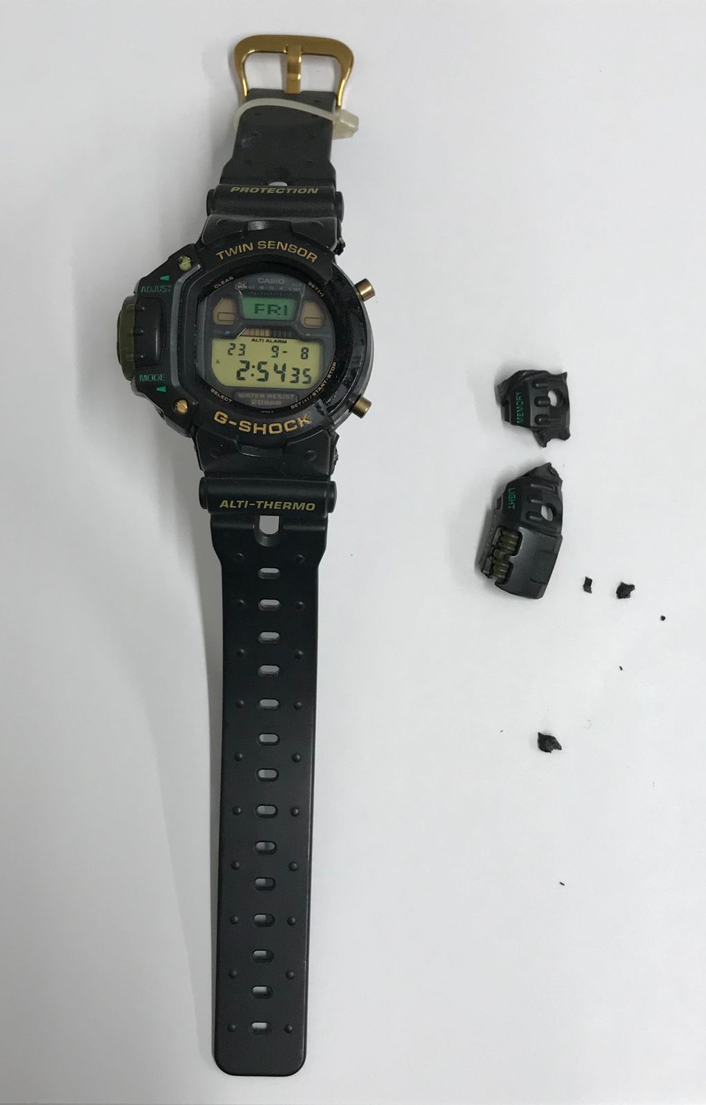 ☆ジャンク☆ G-SHOCK スカイフォース DW-6700 ☆ベゼル破損