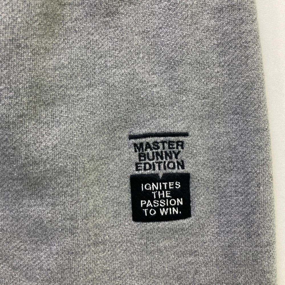 マスターバニーエディション ニット カシミヤ ロゴ刺繍 ネイビー