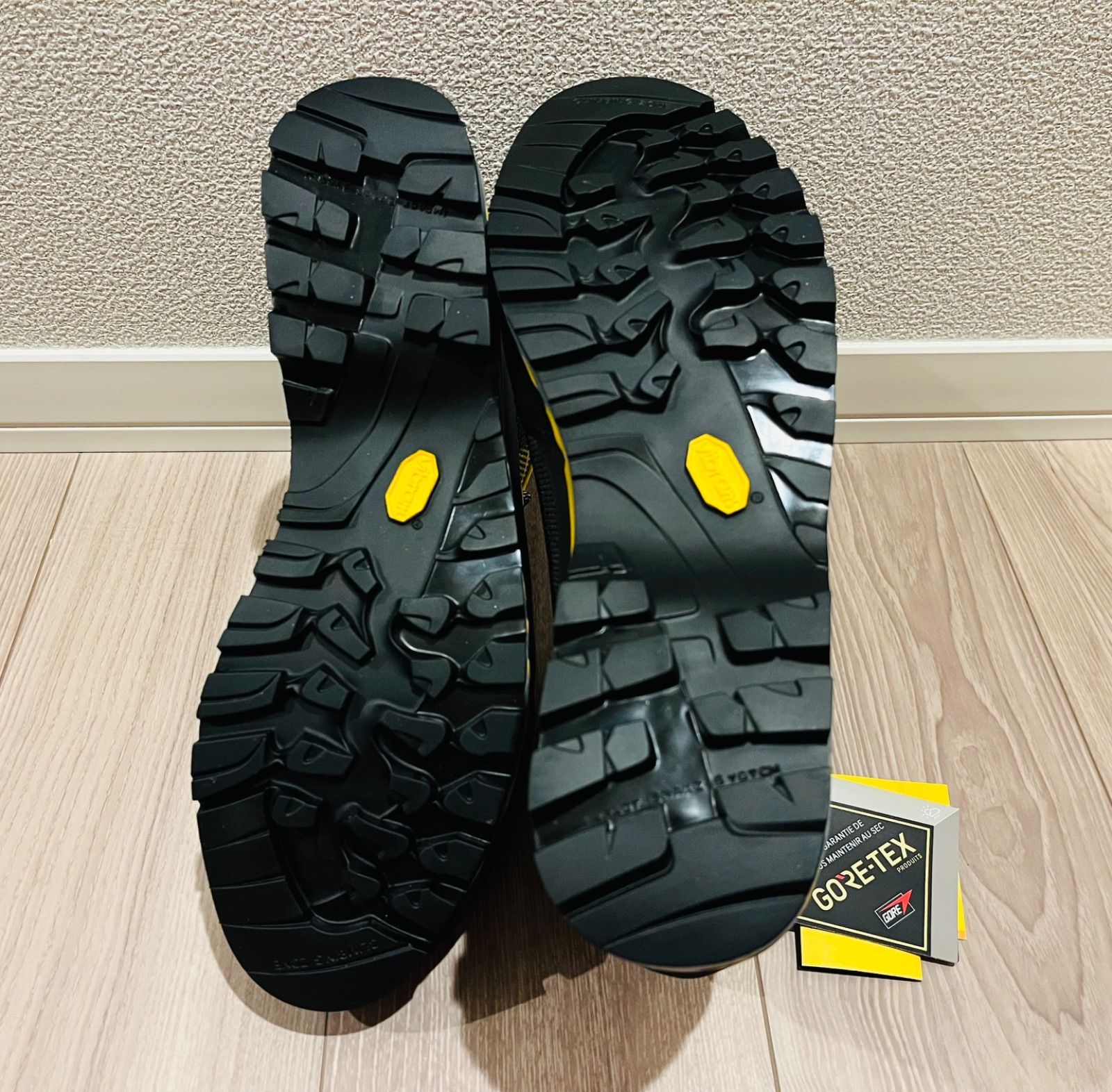 き交渉大 EU44 27.9cm スポルティバ トランゴ テック GTX 登山靴