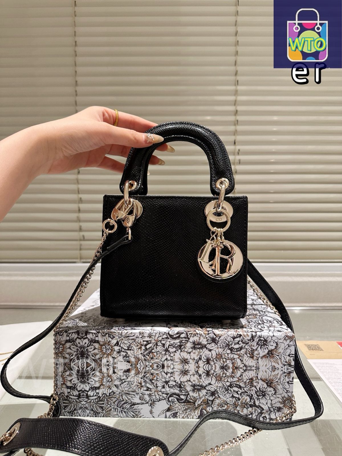 *上品ツイードで差をつける*【DIOR】Dior Jolie バッグ スモール ツイード♡】Dior Jolie トップハンドルバッグ スモール (Dior