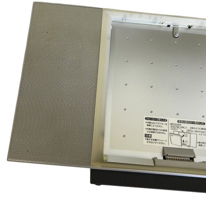 Panasonic ドッキンスタイルCD SL-J900-S ポータブルCDプレーヤー (シルバー) Panasonic ドッキンスタイルCD SL-J900-S ポータブルCDプレーヤー