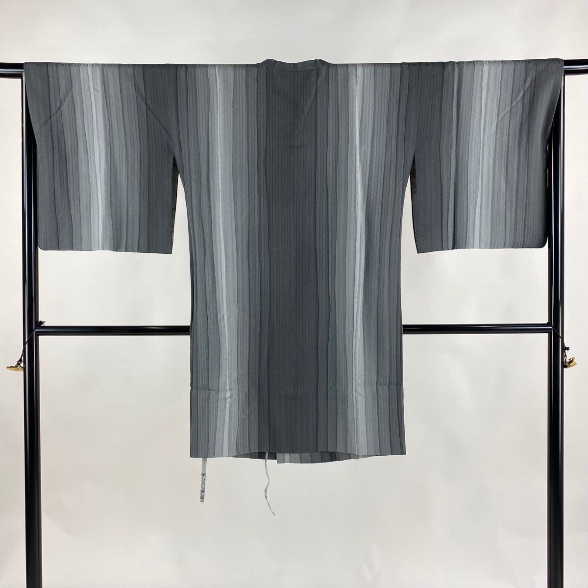 道行 身丈97cm 裄丈67cm M 和装コート 角衿 縦縞 灰色 正絹 秀品