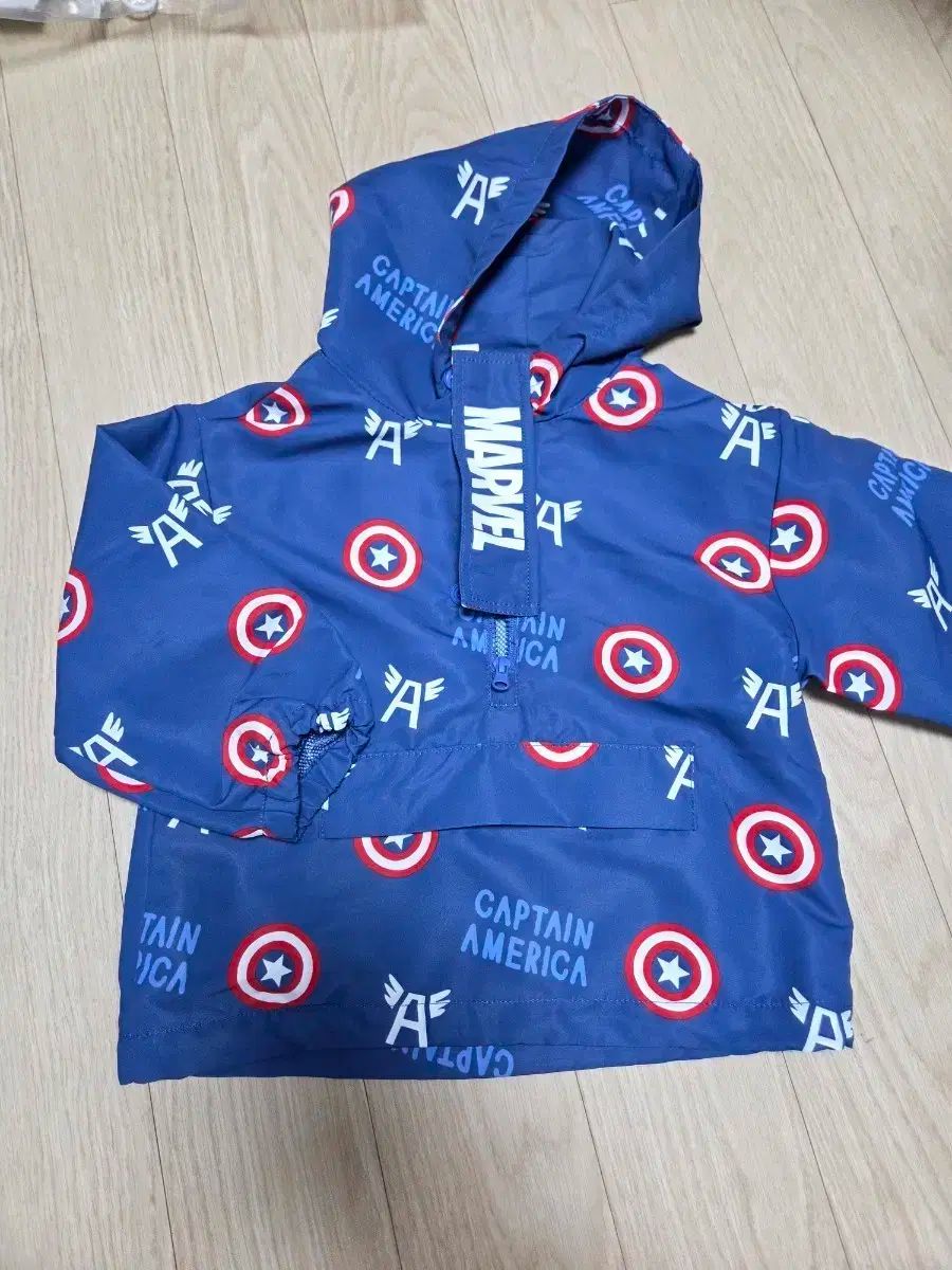 双子服 ラッピンクチャイルド MARVEL(マーベル) ウィンドブレーカー アウター 2y 2着 まとめ