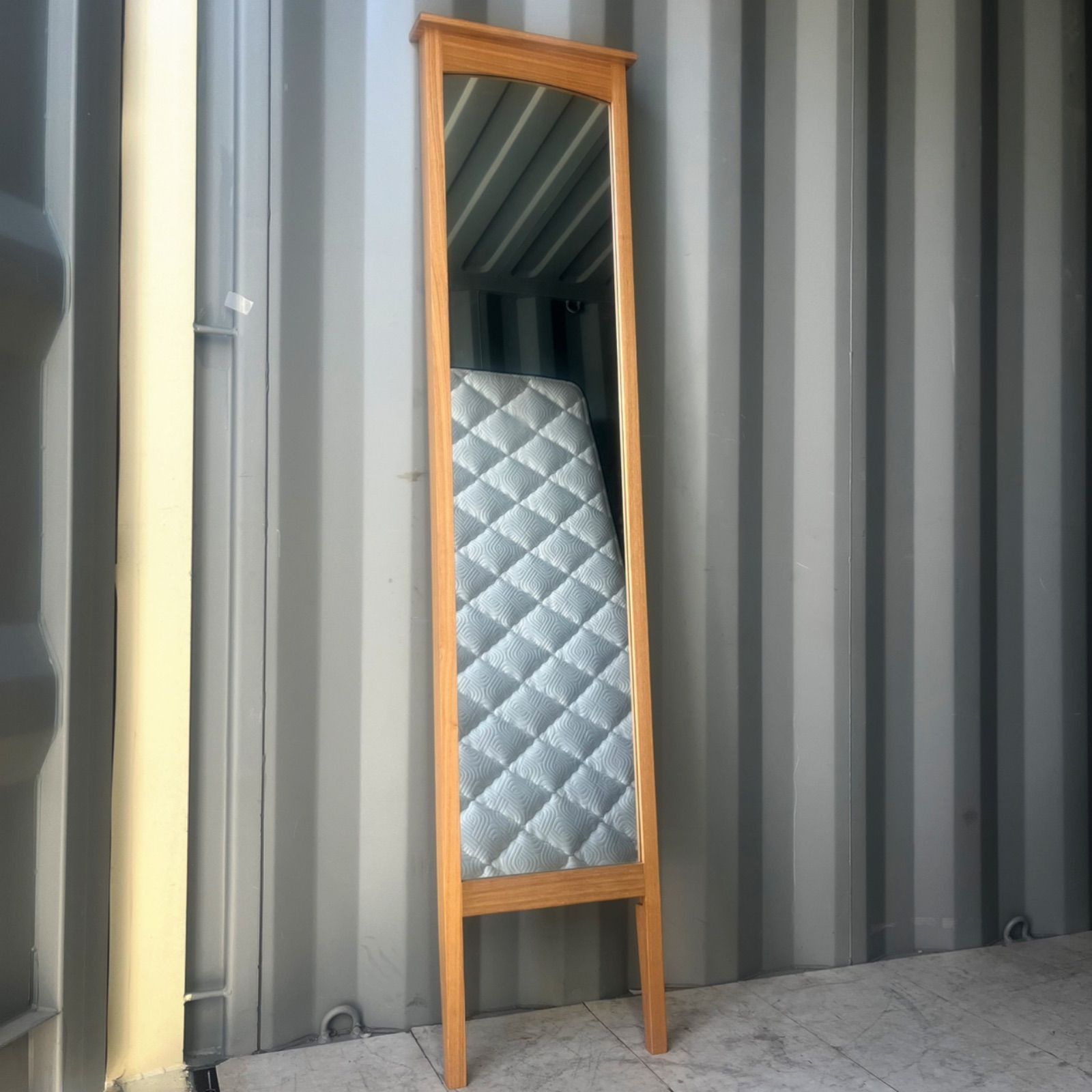 取付無料！ウニコ クラルスミニ 北欧風天然木ナチュラル壁掛けミラー 姿見✨ 取付無料！ウニコ クラルスミニ 北欧風天然木ナチュラル壁掛けミラー