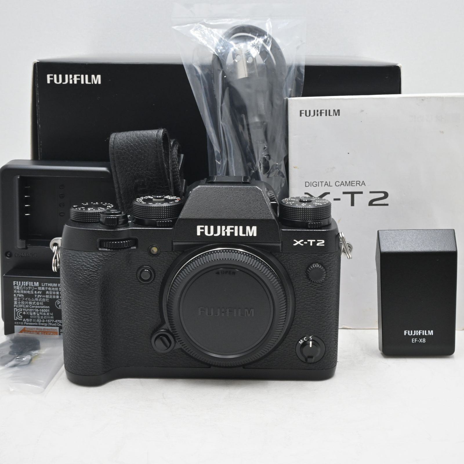 ショット数僅か 8 FUJIFILM ミラーレス一眼 X-T2 ボディ