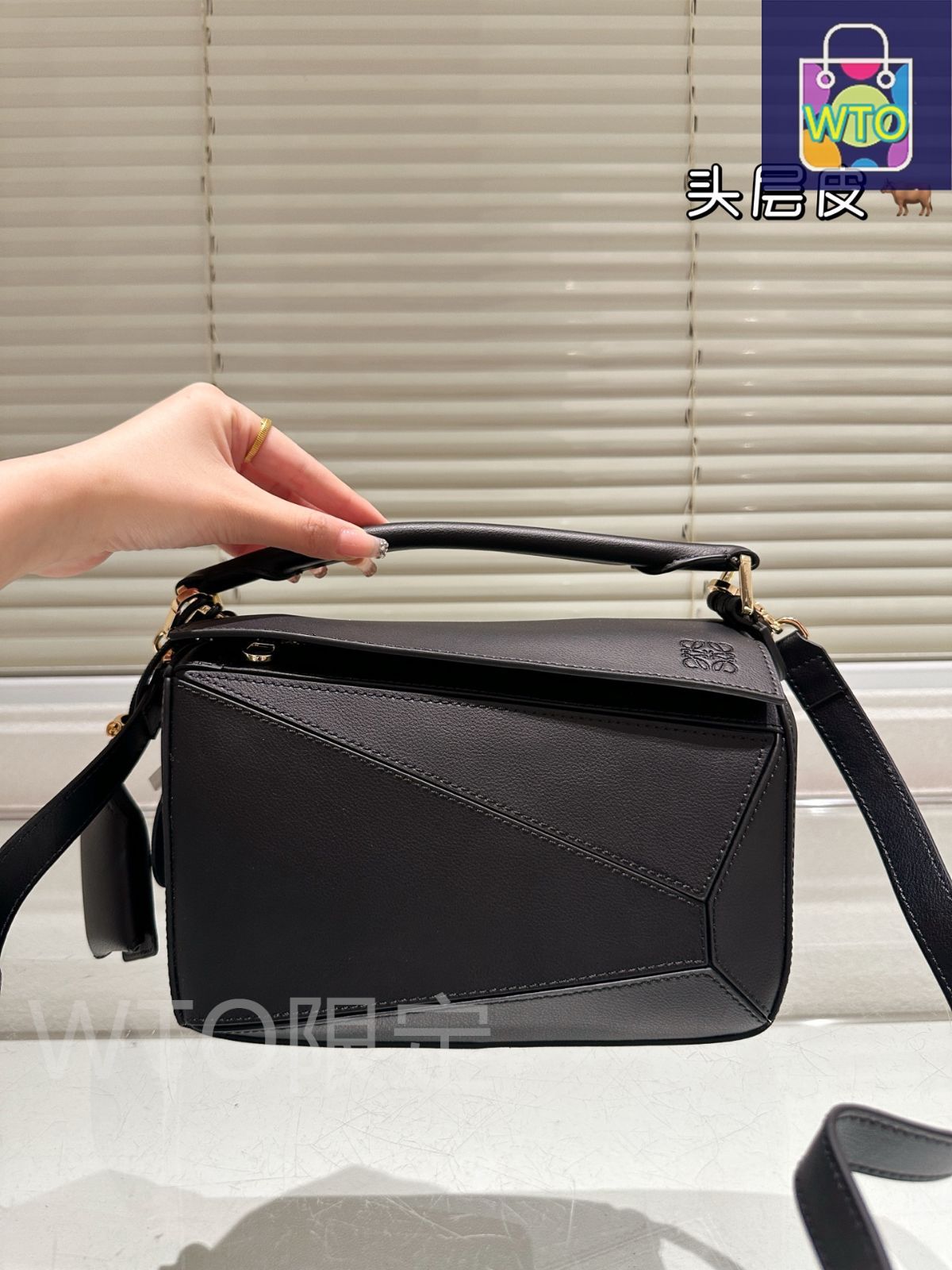 今日特価】Loewe ロエベ パセオジオメトリックバッグ 高級な質感
