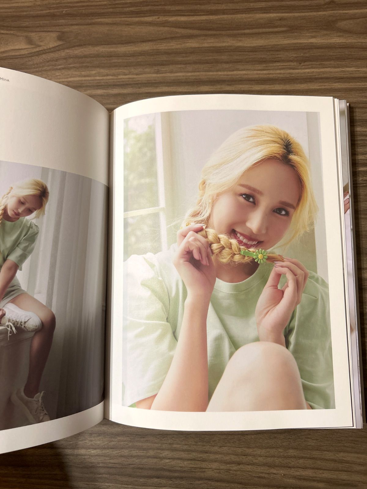 Yes. Iam Mina. 写真集　ミナ Mina (TWICE)｜TWICEミナ、初のソロ・フォトブック「Yes, I am Mina