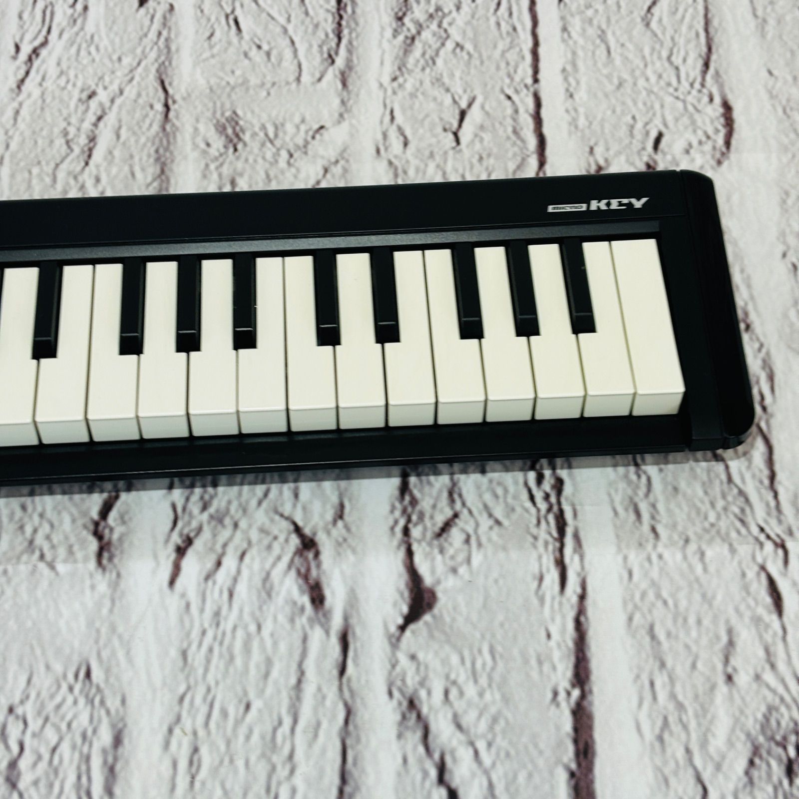 美品 KORG microKEY-37 37鍵midiキーボード - メルカリ