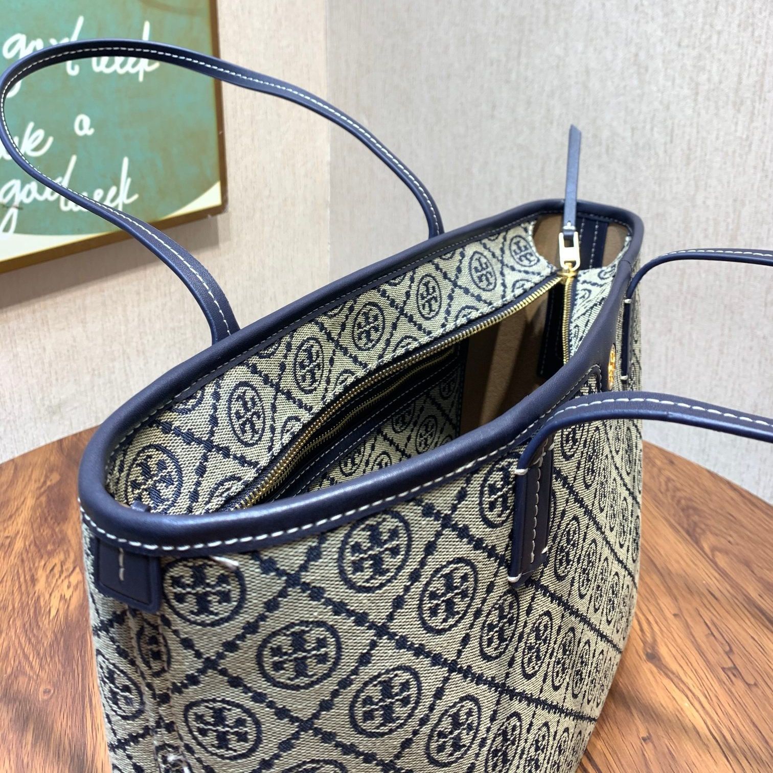 新品未使用】トリーバーチ バッグ Tory Burch トートバッグ 正規品 レディース バッグ 152299 プレゼント 女性 鞄 送料無料 新品  - メルカリ