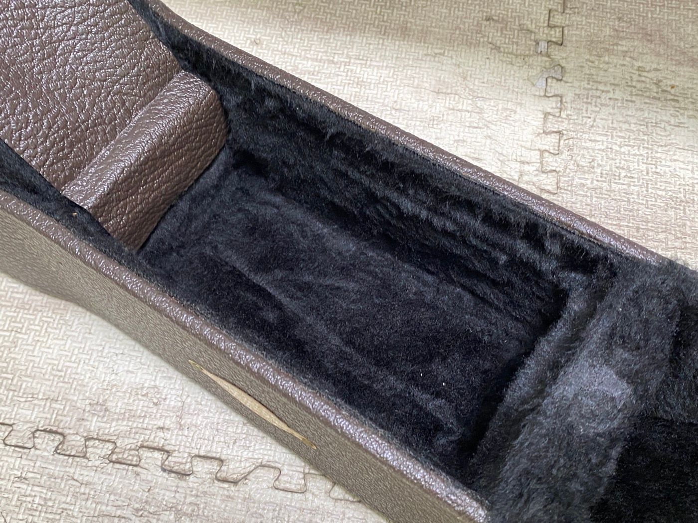 ハードケース Taylor