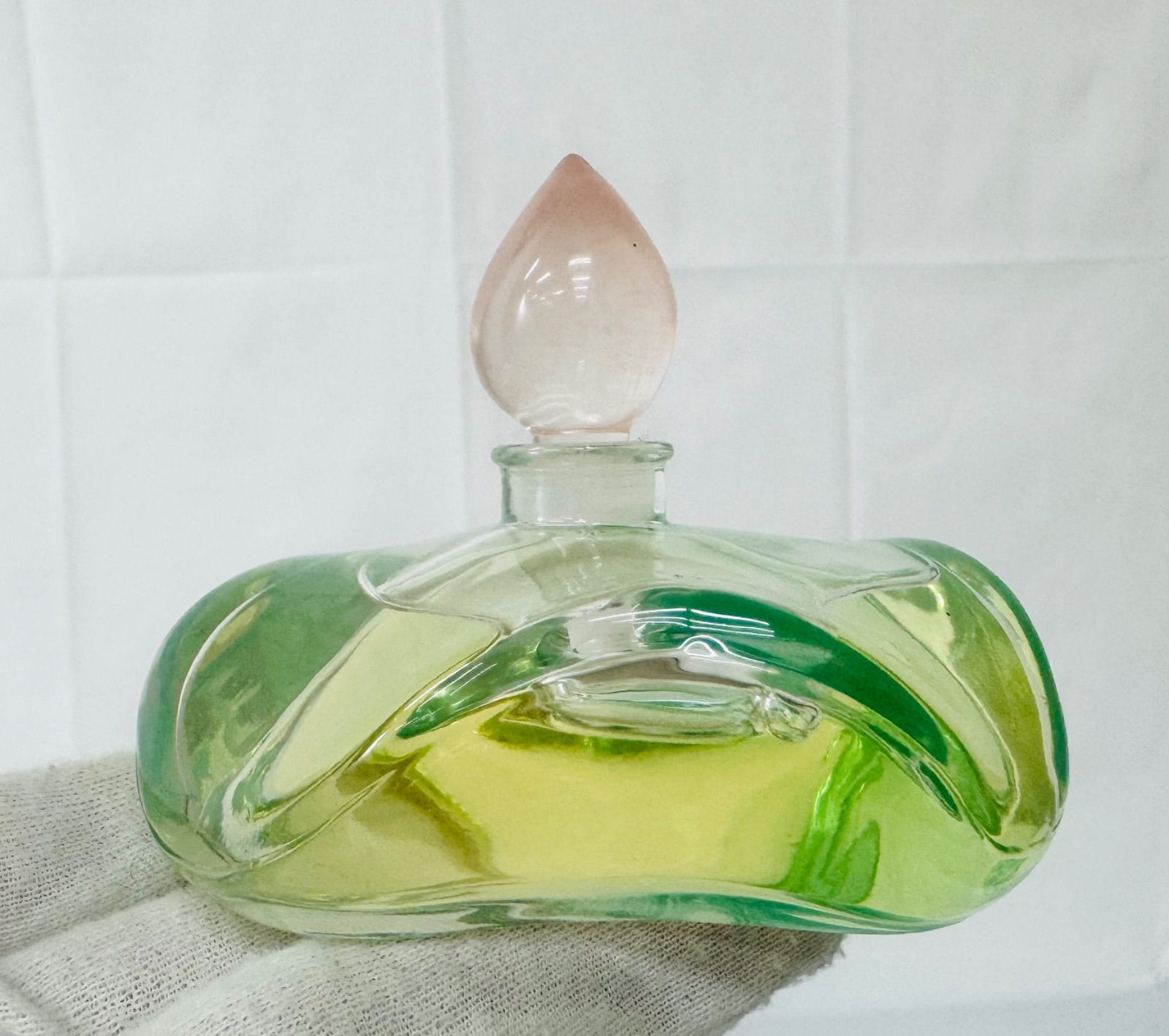 【非売品】資生堂　 花椿 フルール エクセラント 40ml 非売品】資生堂 花椿 フルール エクセラント 40ml