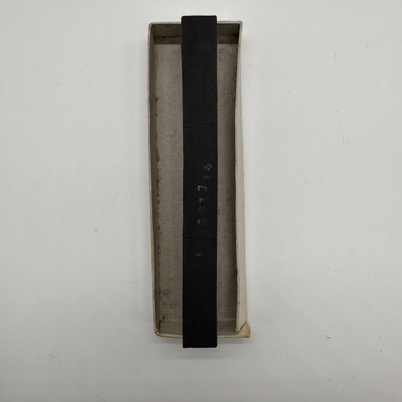 山水画彫刻 金属製 書道用具 Amazon | 大玄堂 書道 墨池 ぼくち「山水