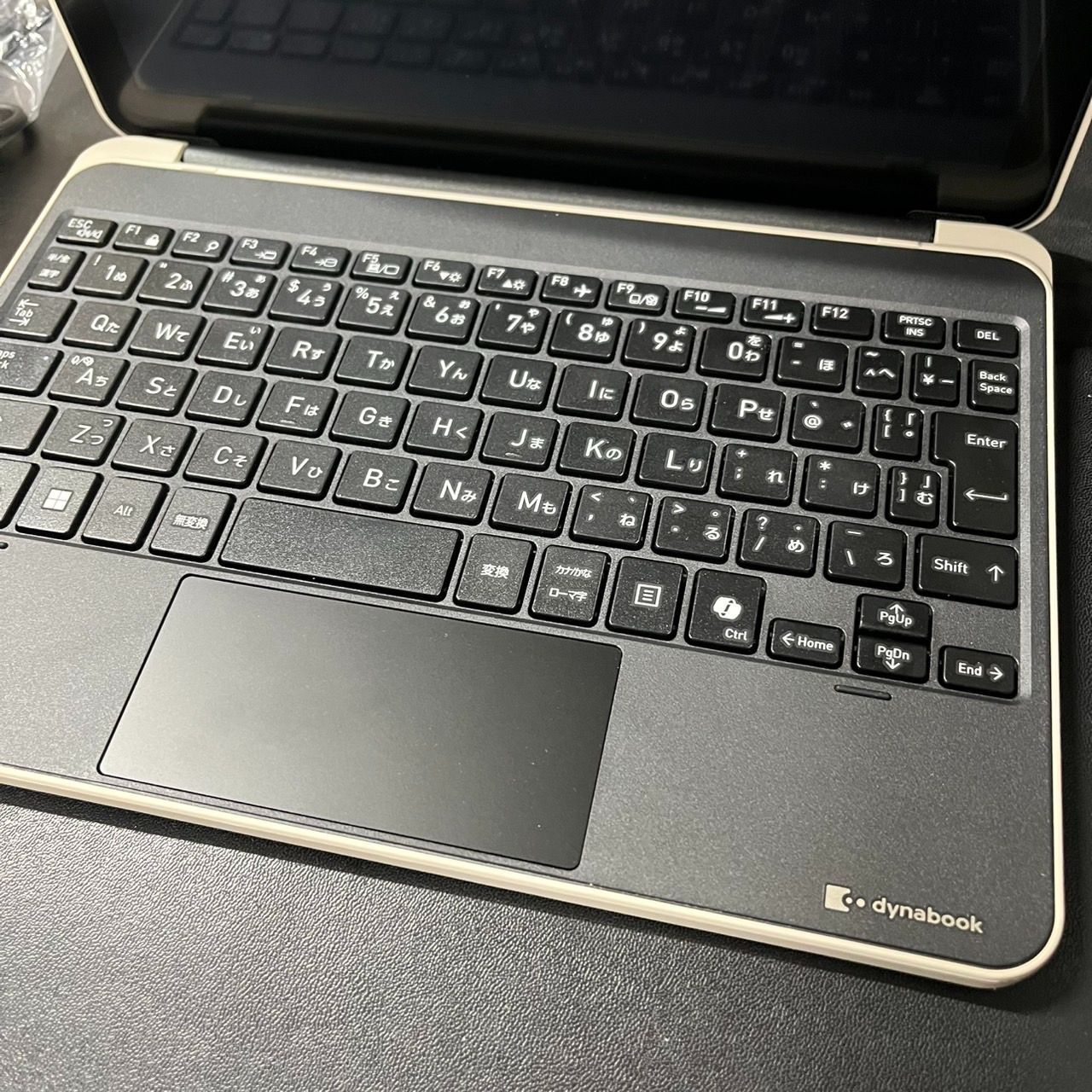 通電確認済 DELL デル XPS13 P54G 互換バッテリー交換 ジャンク扱 通電確認済 DELL デル XPS13 P54G 互換バッテリー交換 ジャンク扱