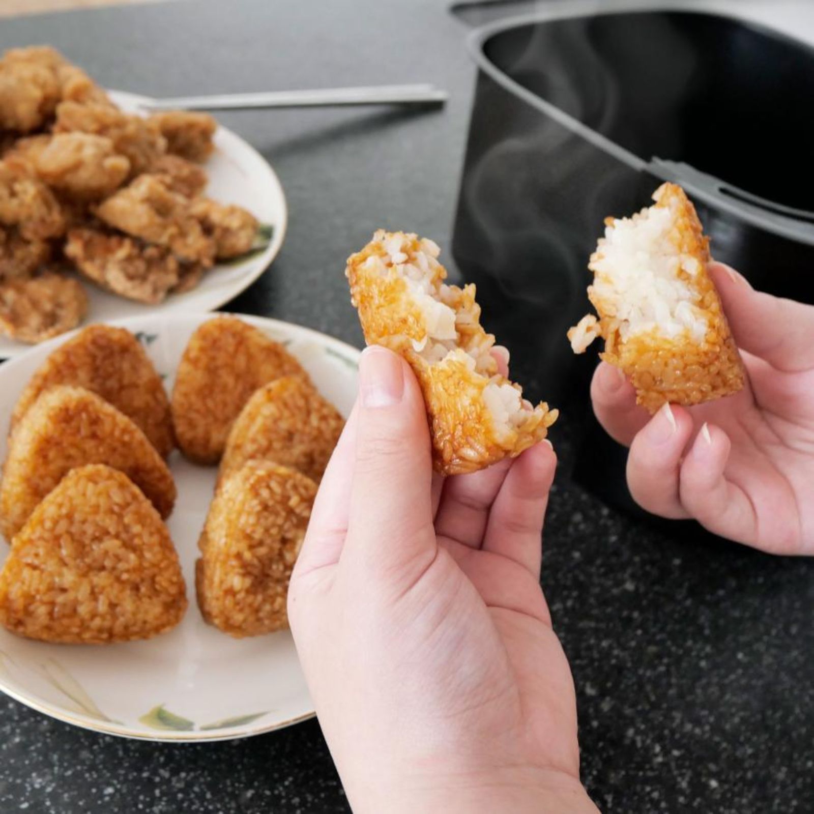 2670 電気 ノンフライヤー 大容量 6.3L 11パターンの調理方法 シンプル操作 お手入れ簡単 レシピ付き 紙トレー付き 家庭用 ヘルシー調理 一部地域離島別途配送料有 WWW_KANDAIZUMI_COM