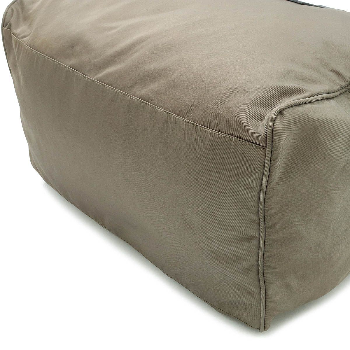 PRADA カーキ ボストンバッグ プラダ PRADA ボストンバッグ 三角プレート ナイロン カーキ /KH