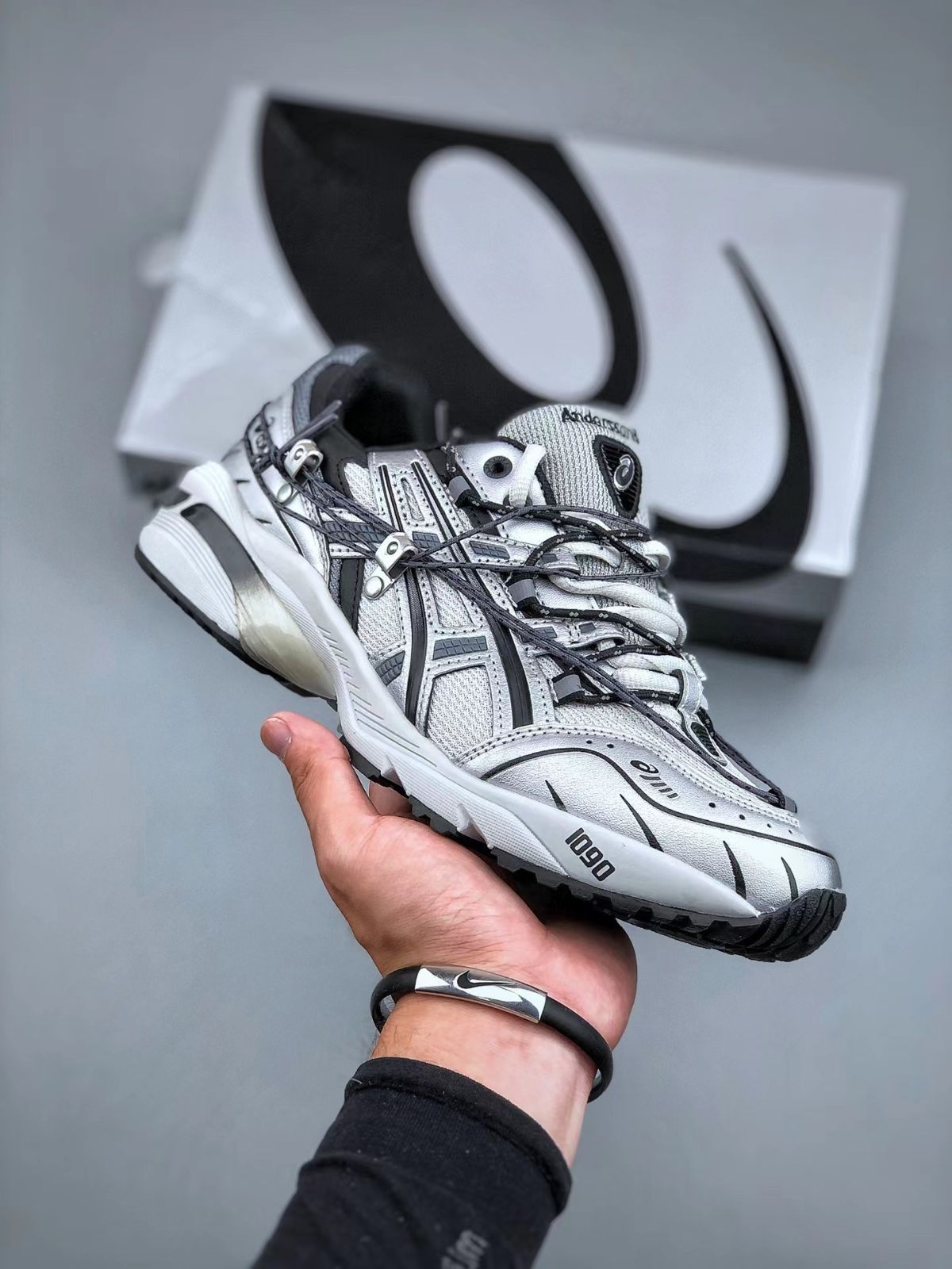 ANDERSSON BELL × Asics Gel-1090 レディース/メンズ スニーカー 箱付 Silver