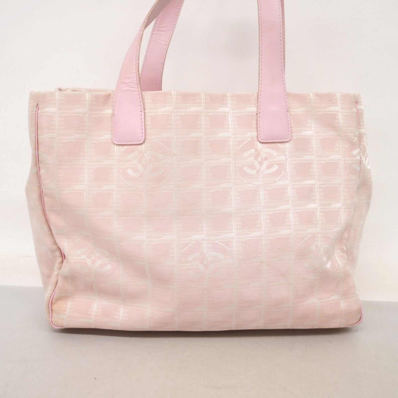 CHANEL ピンク トートバッグ　ノベルティ Yahoo!オークション -「シャネル ノベルティ バッグ ピンク」の