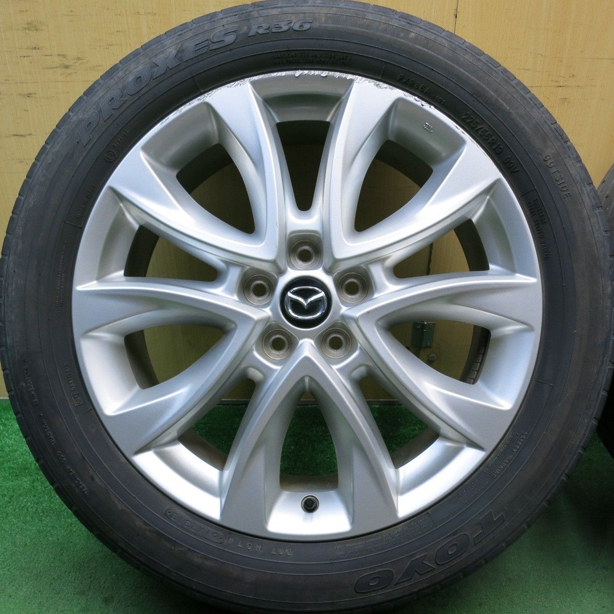 CX-5　新車外し　純正タイヤ19インチ(TOYO 225/55R19)4本 2022年製 新車外し】マツダ CX-5 エクスクルーシブモード