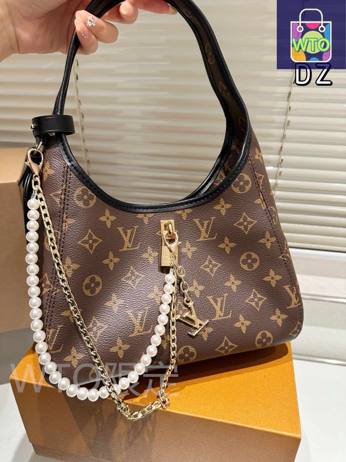 【希少】Louis Vuitton ルイヴィトン ドーヴィル ハンドバッグ 今日特価】LOUIS VUITTON ルイ・ヴィトン CARRYALL DARK
