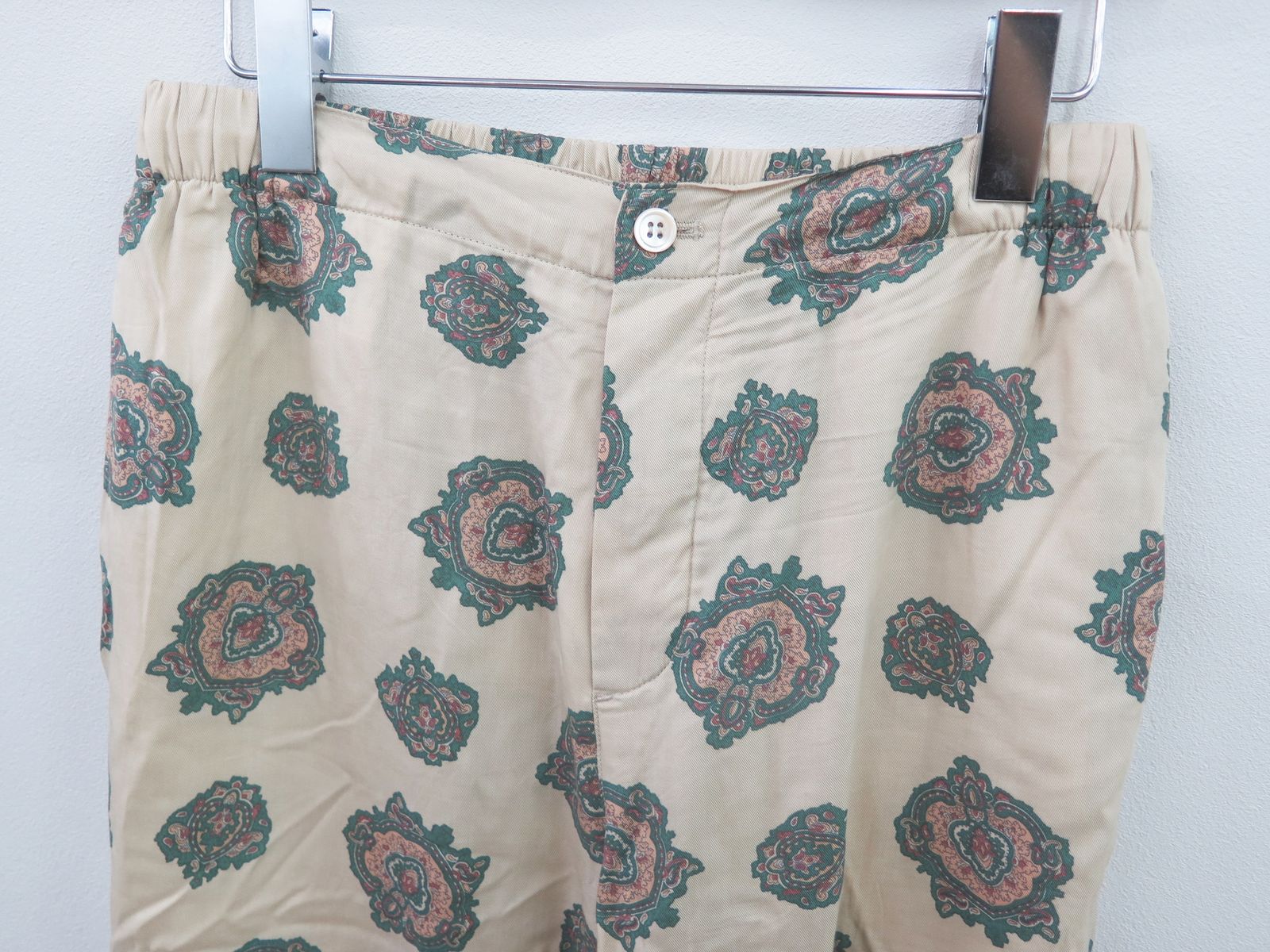 UNUSED アンユーズド UW1082 23SS Emblem pattern easy slacks