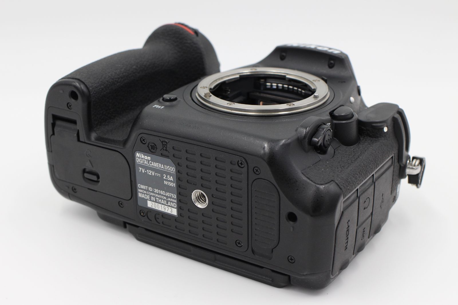 Nikon D500 ボディ　美品 ニコン Nikon D500 ボディ カメラ レンズ 一眼レフ 中古