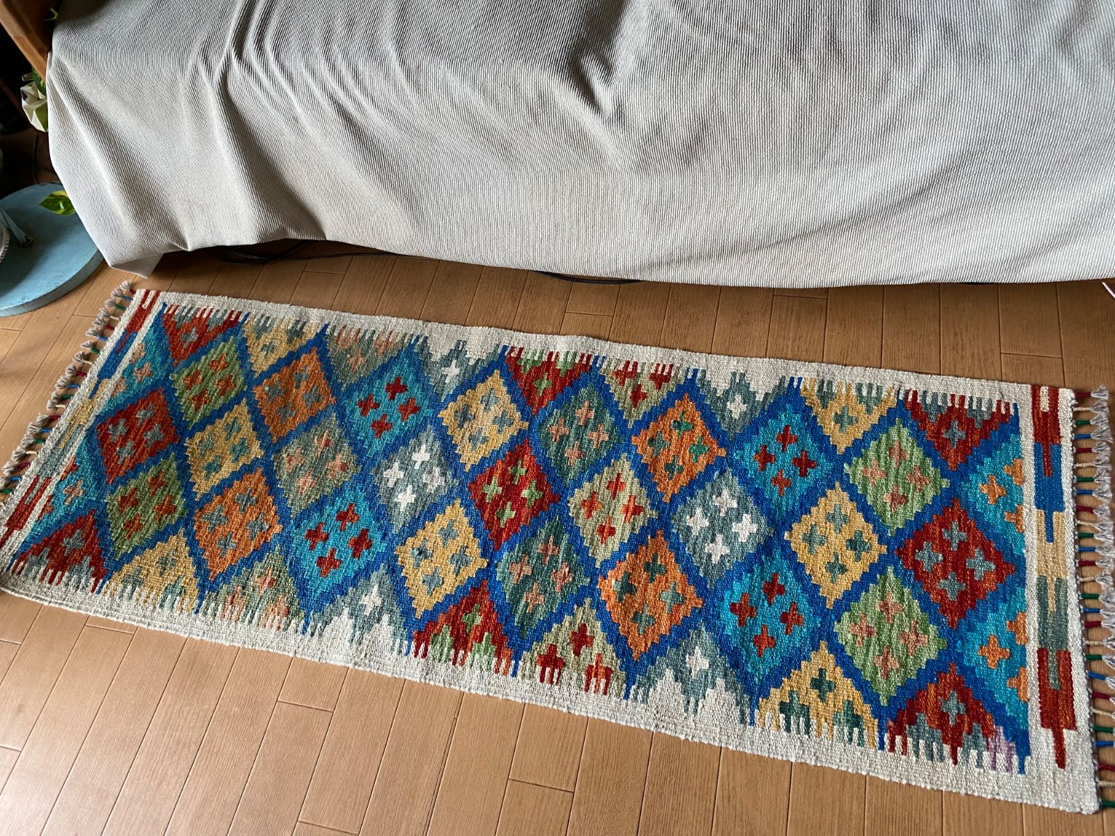 ちょっとしたスペースに 一枚でお部屋がランクアップ