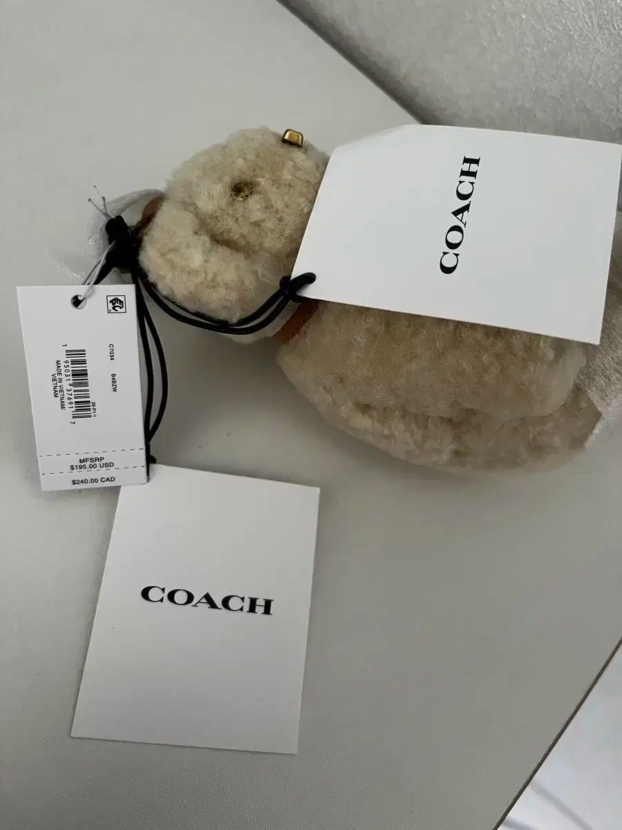 COACH