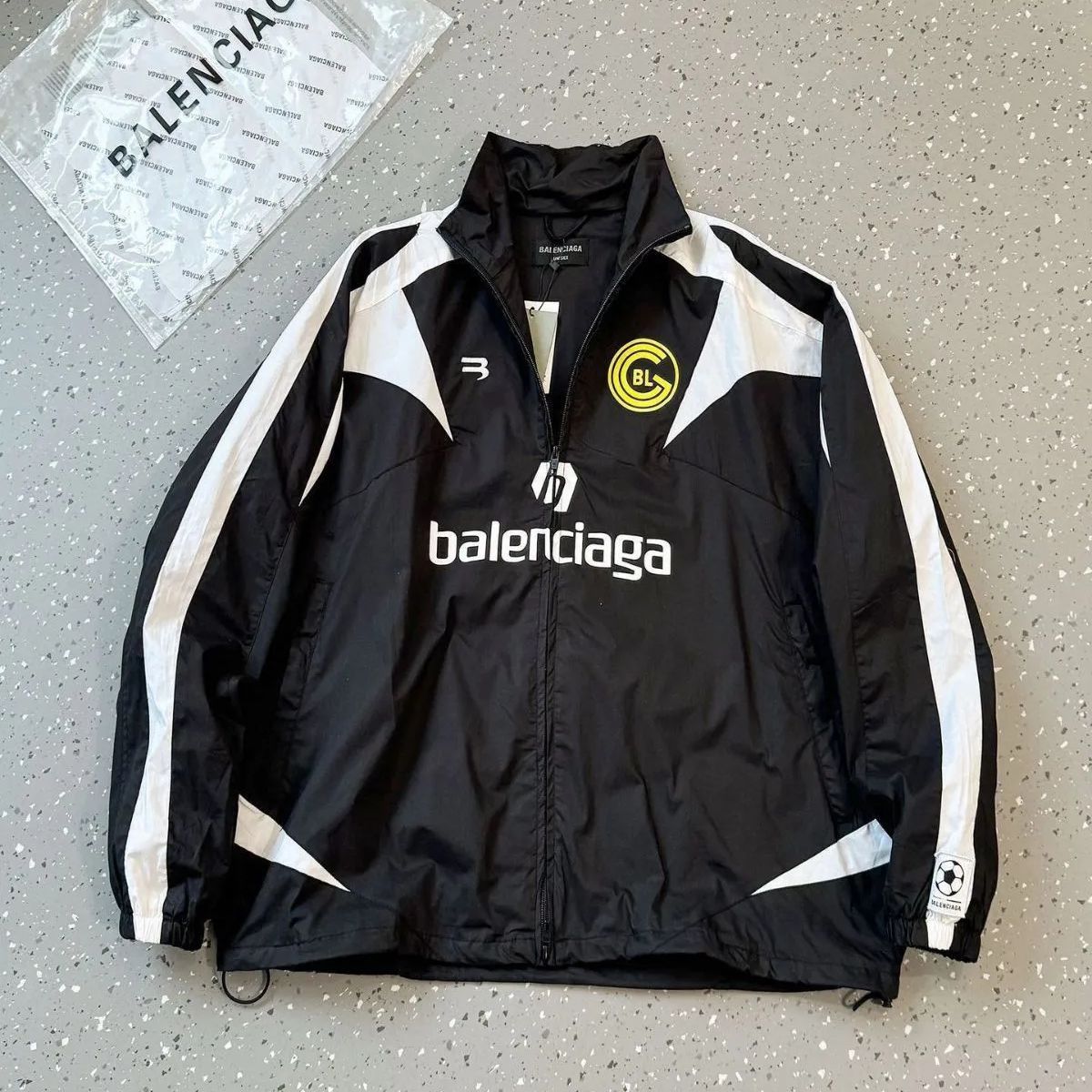 BALENCIAGA トラックスーツロゴジャケット