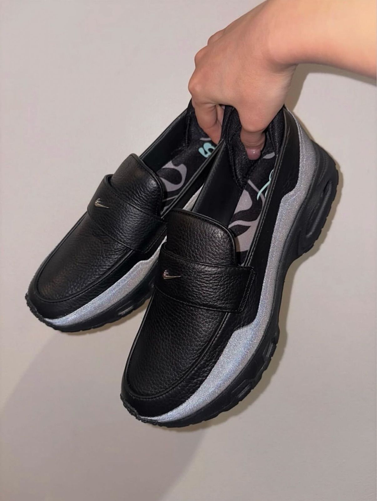 SWDC × Nike Wmns air Max Phenomena black - メルカリ