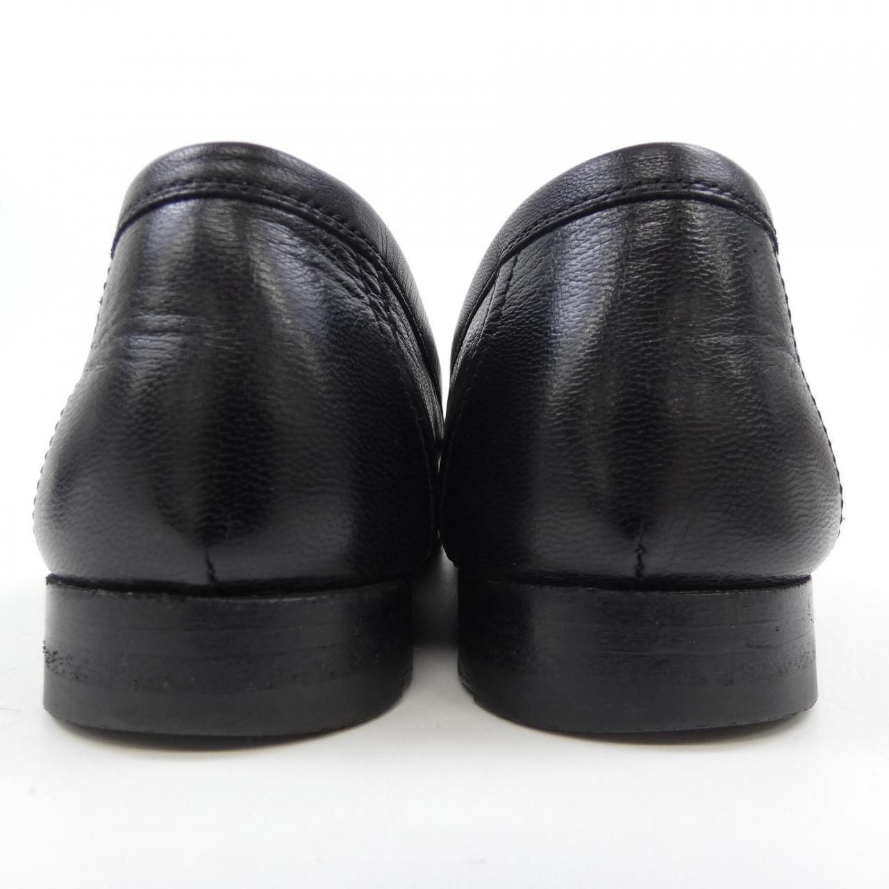 PARIS Hディテール