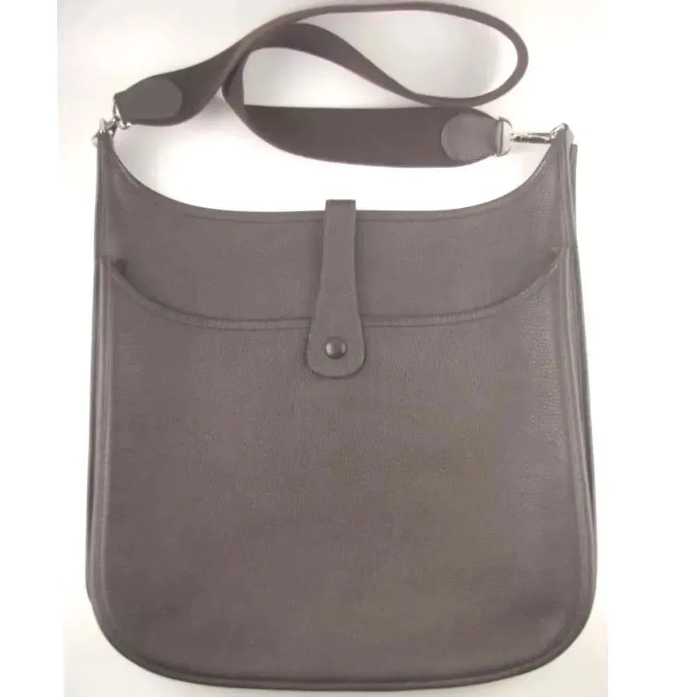 HERMES エルメス トリヨンクレマンス エブリン 2TGM ショルダーバック  