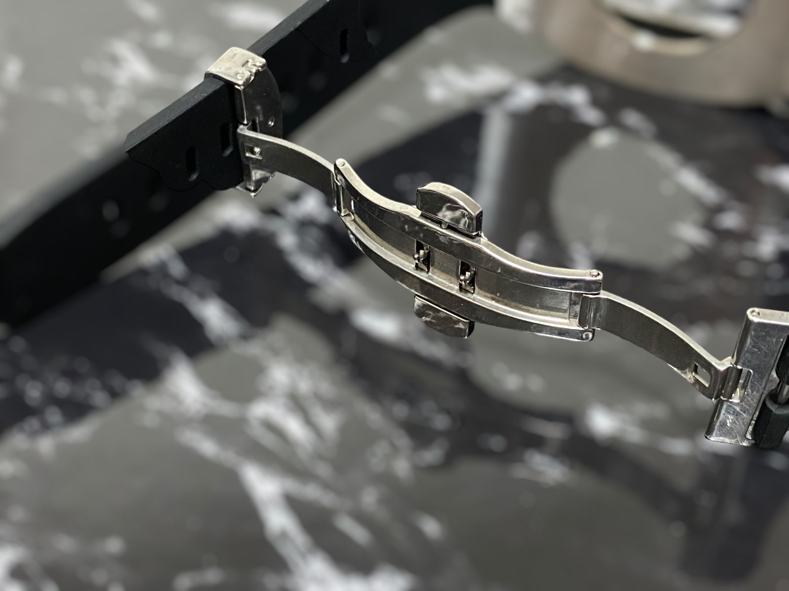 銀黒49mm apple watch ultra アップルウォッチラバーメタル 銀黒49mm apple watch ultra アップルウォッチラバーメタル