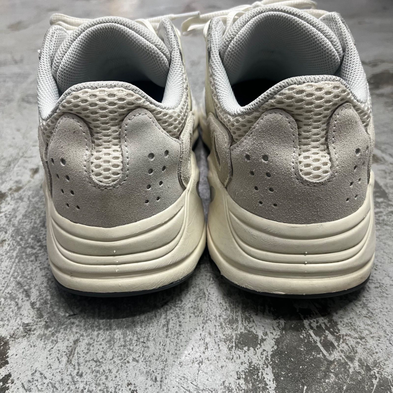 adidas YEEZY