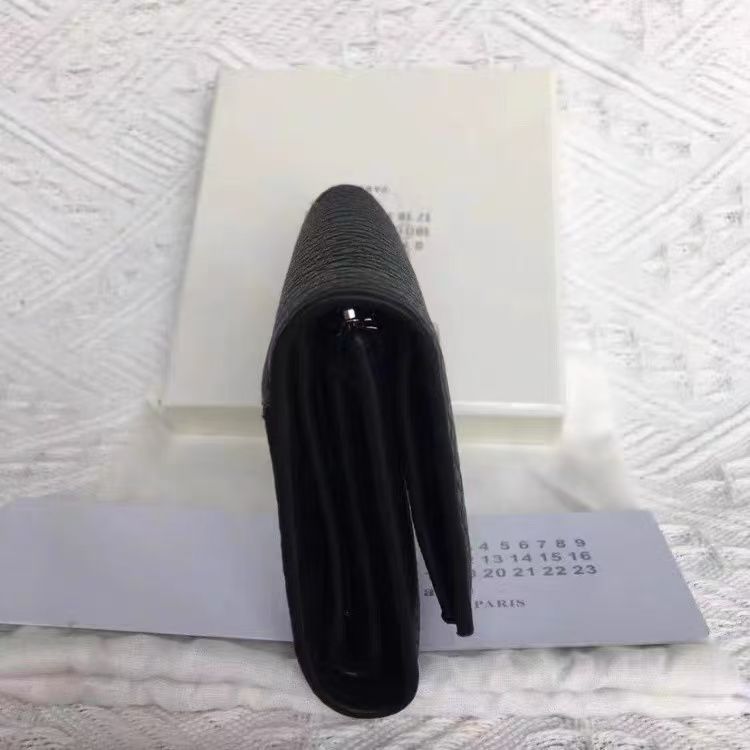 三つ折り財布