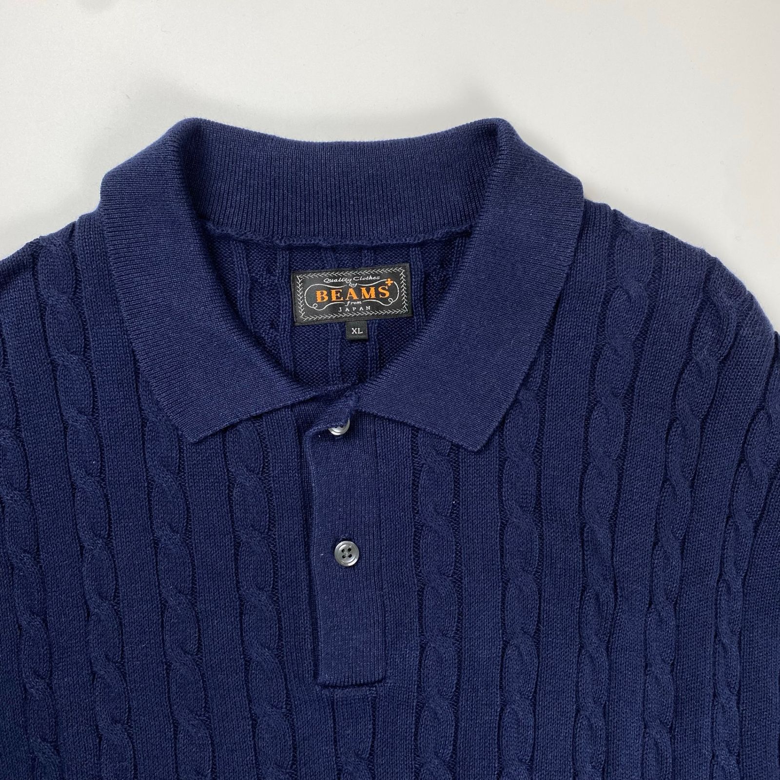 新品タグ付き　BEAMS+　ニットポロシャツ　ケーブル編み　ネイビー　XL 新品タグ付き BEAMS+ ニットポロシャツ ケーブル編み ネイビー XL