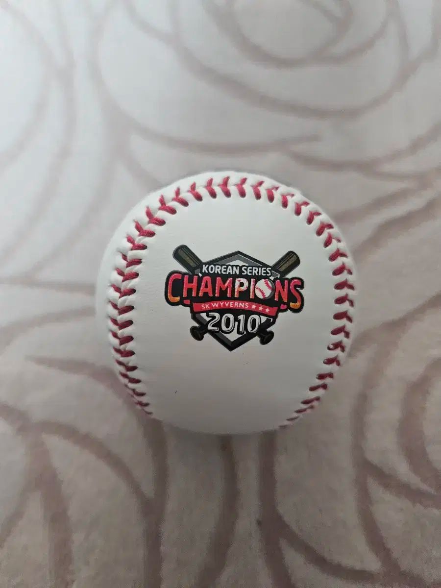 TWICE ダヒョン ストライクゾーン サインボール TWICE ダヒョン ストライクゾーン サインボール - メルカリ