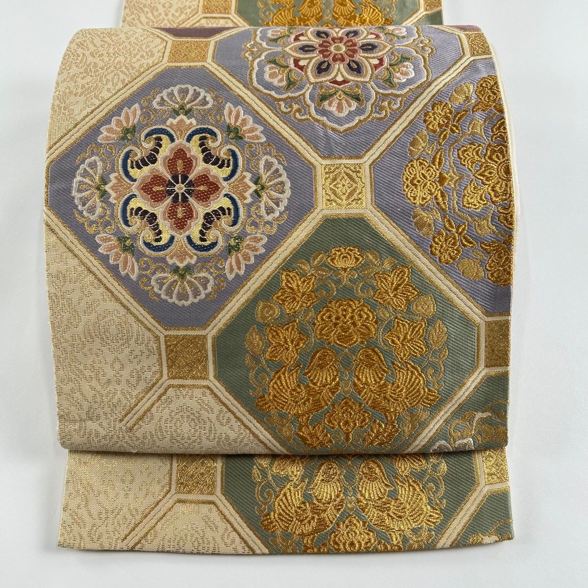 新品未使用　袋帯　正絹　豪華な金糸刺繍　六通柄 袋帯 秀品 華文 七宝 金銀糸 刺繍 金色 六通 正絹 中古