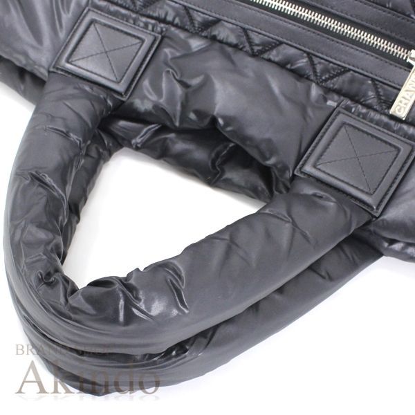 【ほぼ新品】シャネル バッグ コココクーン PM スモール トートバッグ ハンドバッグ ナイロン 軽量 黒 ブラック ココマーク CHANEL レディース 便利 トート 便利 ブランド 定番 人気 プレゼント ギフト ほぼ新品】シャネル バッグ コココクーン PM スモール トートバッグ