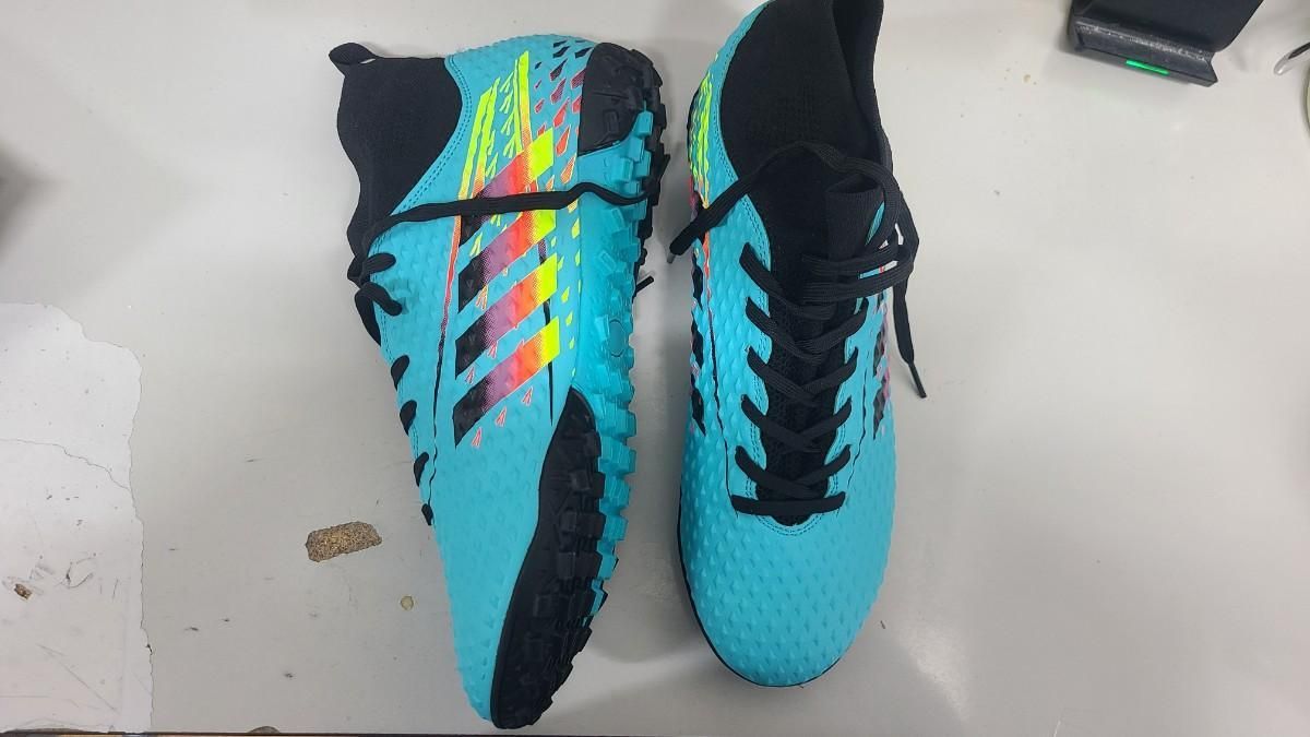 サッカースパイク アディダス 26.5 トップモデルAdidas Predator
