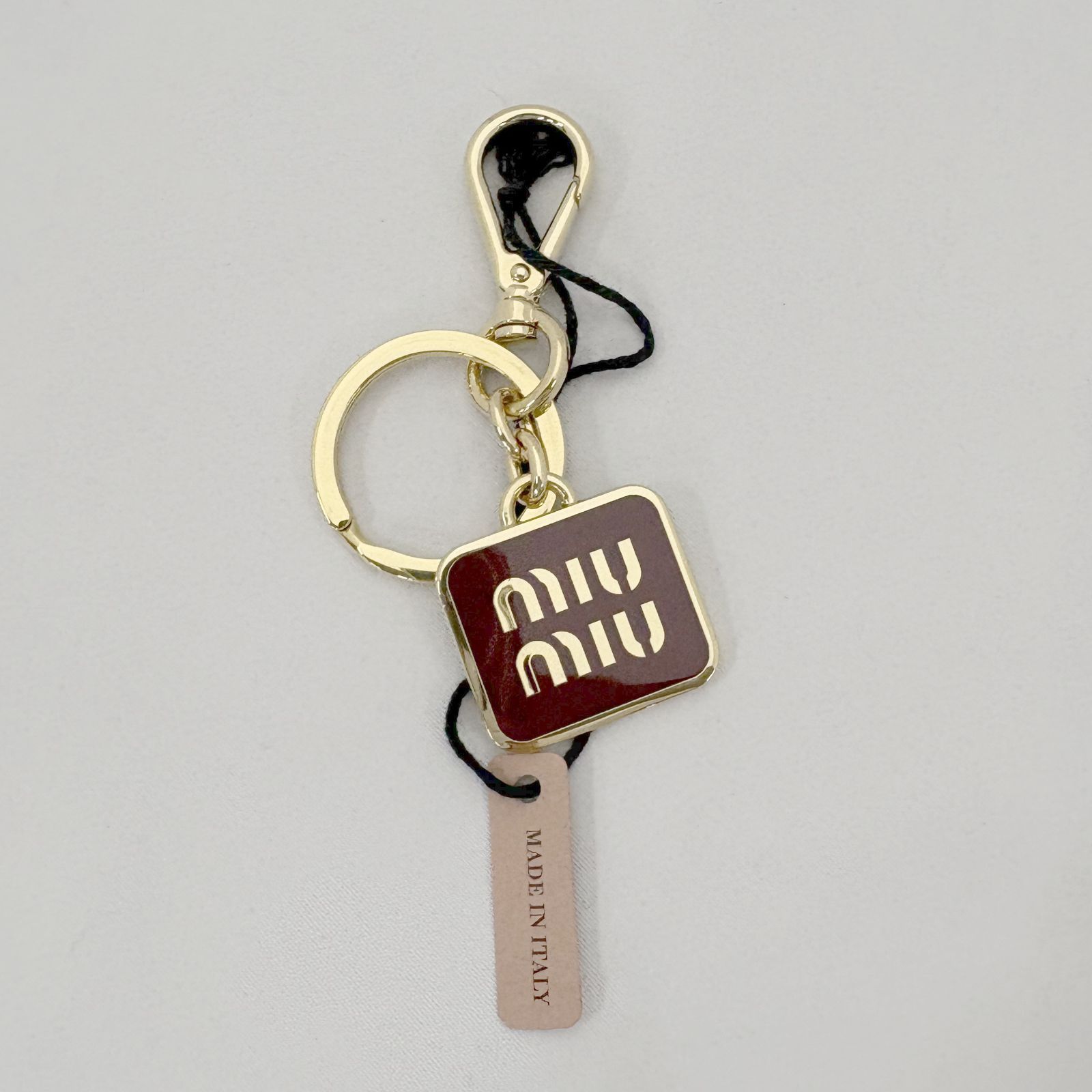 新品未使用訳アリ】MIUMIU キーリング - メルカリ