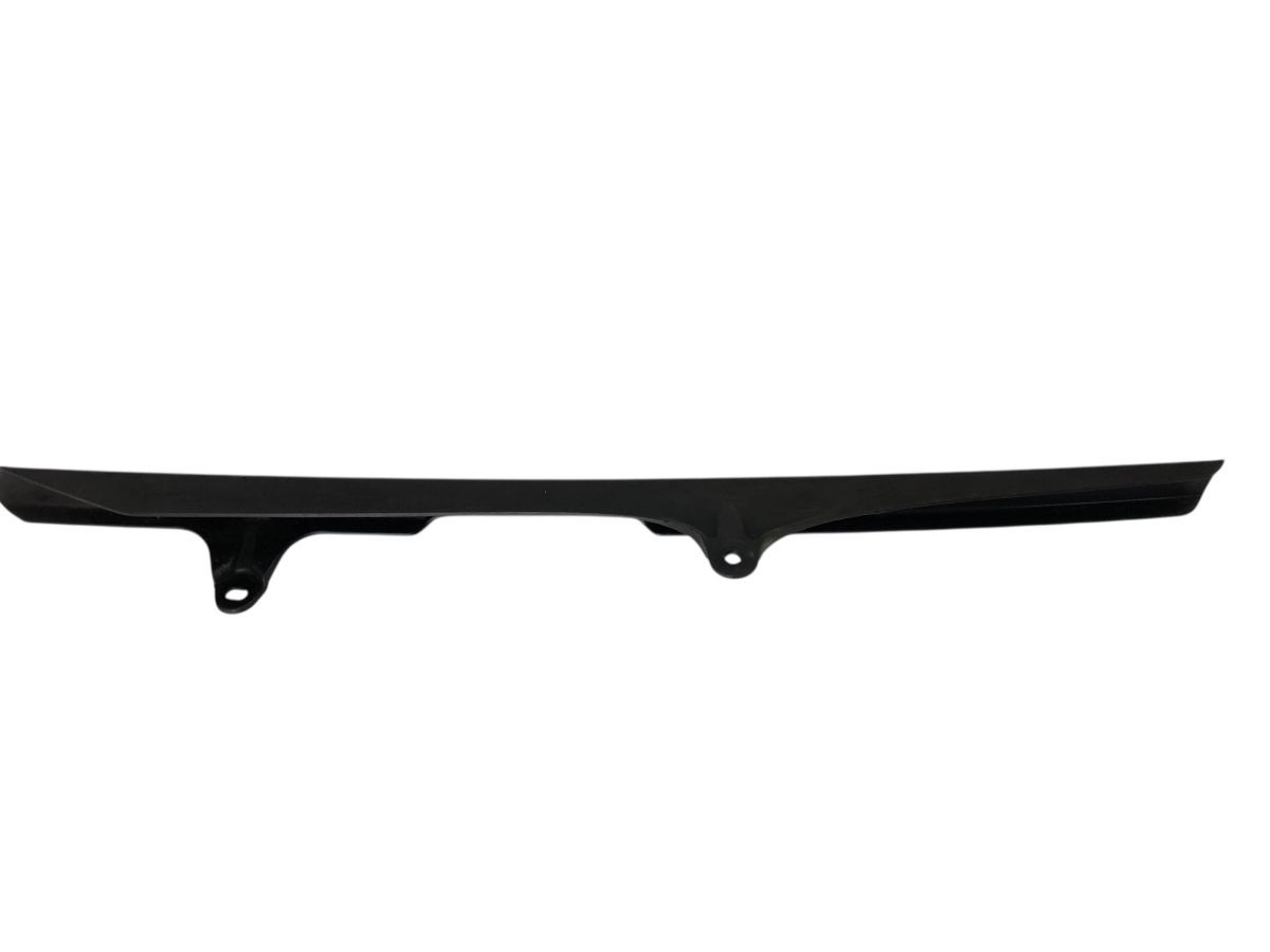 トライアンフ ストリートトリプルR 08-12 チェーンケース チェーンガード 割れ無し 補修 流用 純正戻しにも 2736-M5226