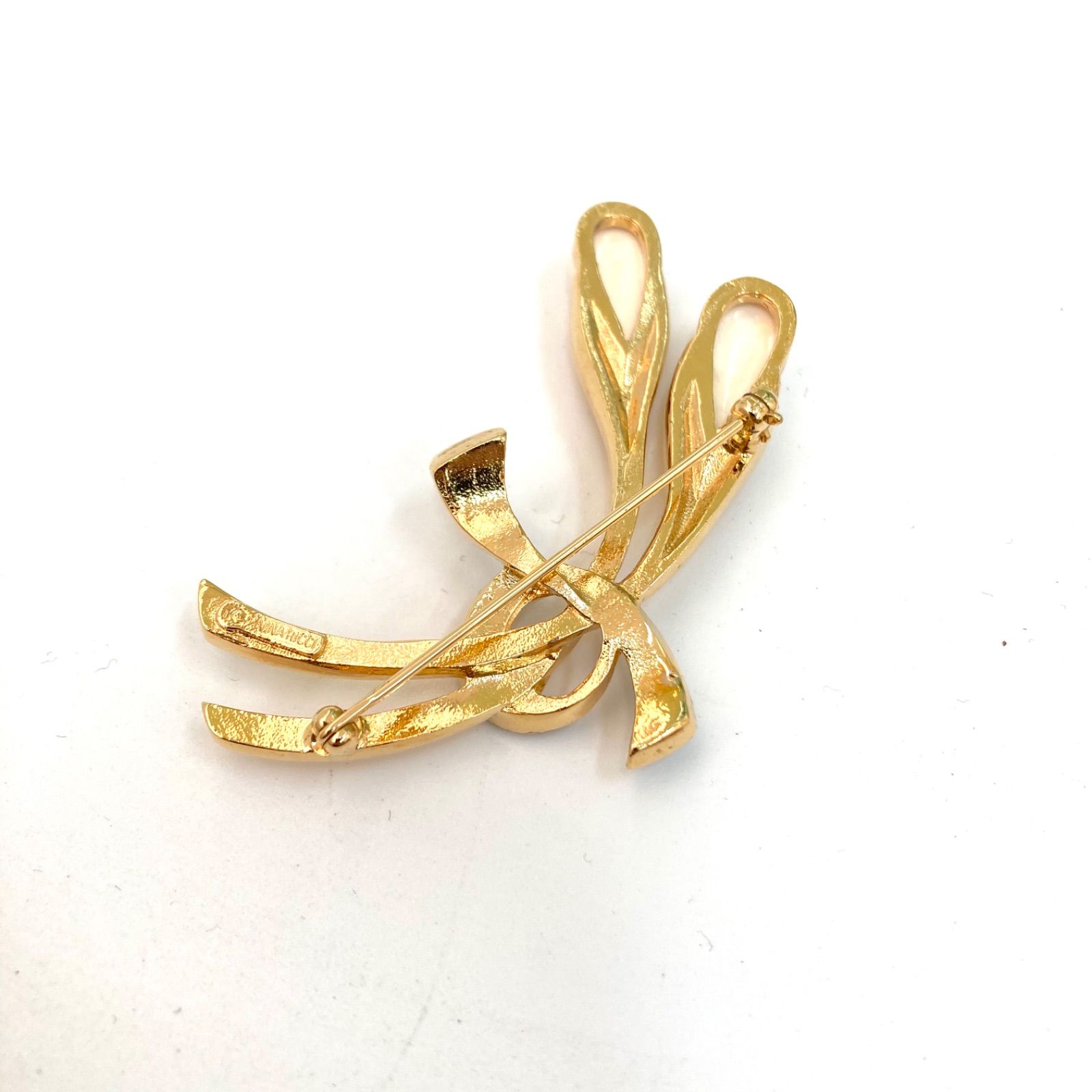 Nina Ricci Fancy Brooch. Triple 22kt Gold Plated W Handset