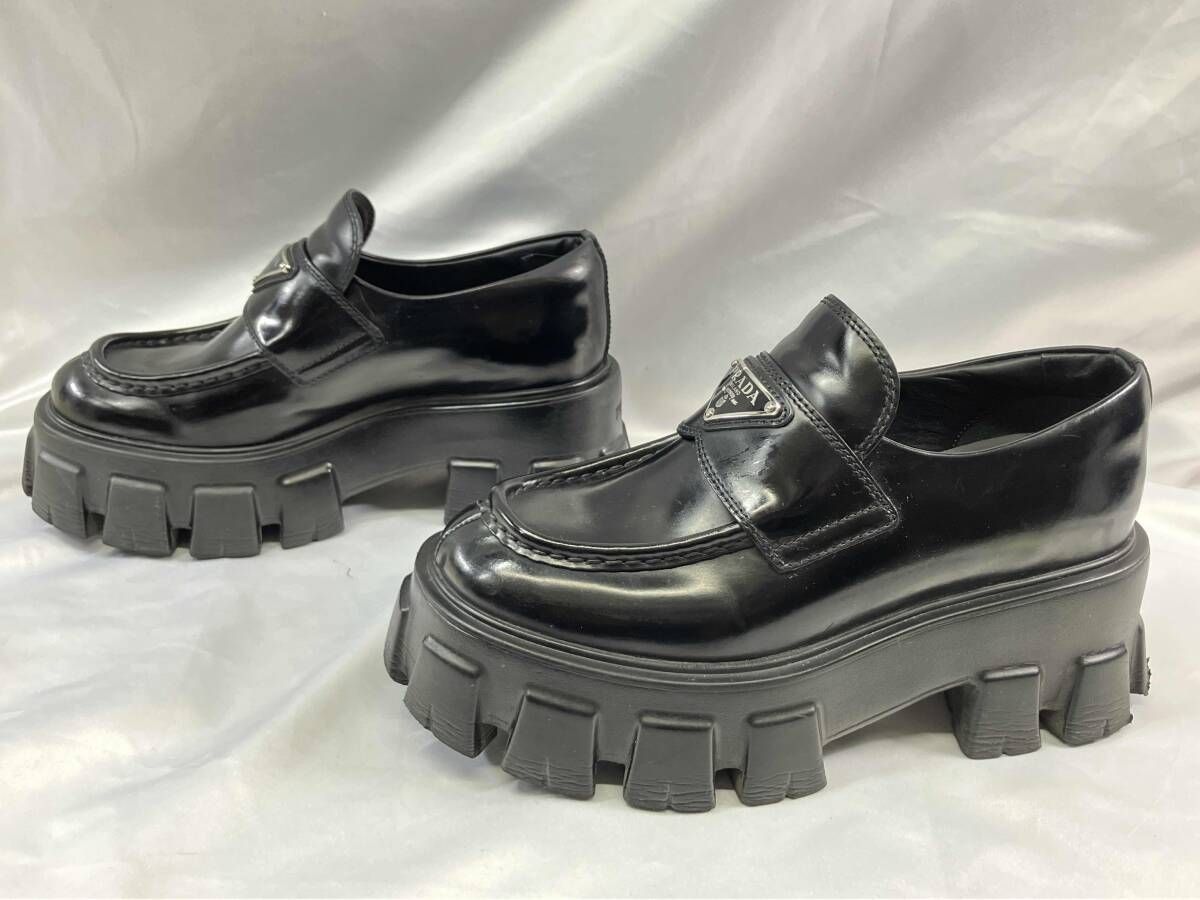 【宅配送料無料】 PRADA プラダ モノリス ブラッシュドレザー ローファー ブラック レディース 厚底 サイズ35 １００％正規品保証！